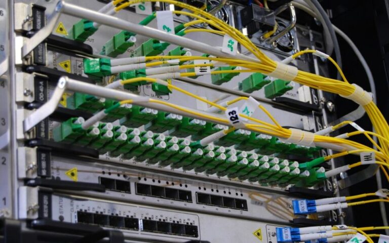 集中の設計：注意の分断と深い作業をめぐる考察
